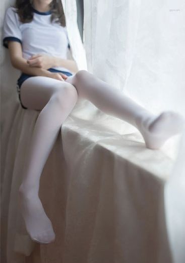 少妇两个大乳喂老头吃小说-中文字幕国产在线观看