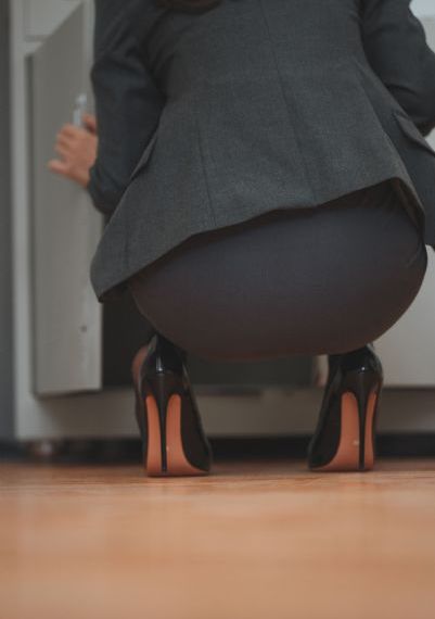 日韩成人自拍-云播手机在线看片