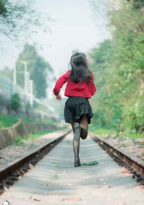 天天综合网站-预告片电影在线看