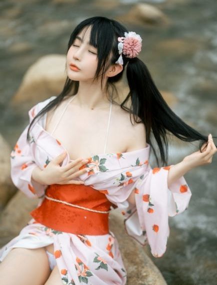 亚洲精品日韩久久白浆-西瓜视频国语版中文版