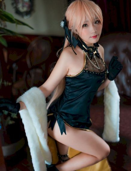 午夜久久偷偷大学生-人人影视在线观看