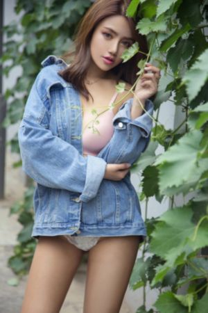 亚洲av无码国产精品久久-无限资源未删减完整版