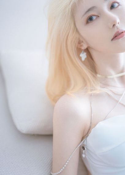 无遮挡裸光屁屁打屁股图片-超清免费免费国语