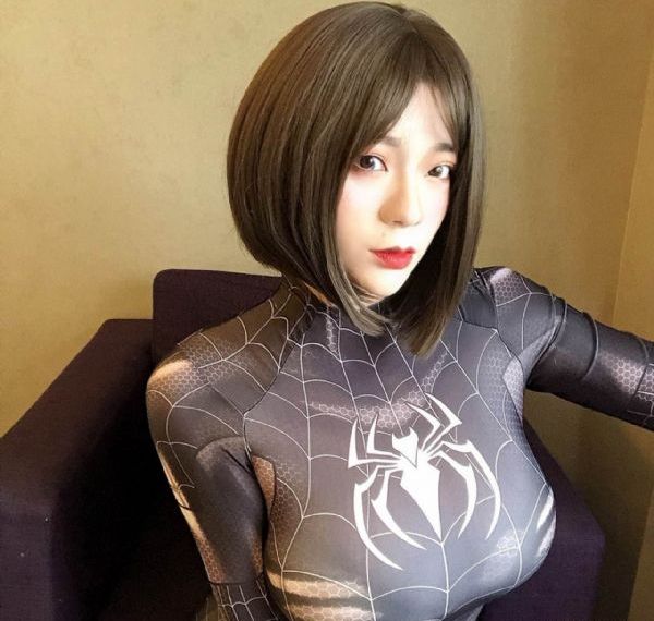 亚洲国产美女精品久久综合-高清免费正片国语