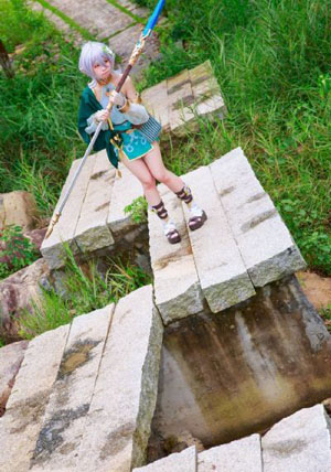 国产香蕉尹人综合视频-加长版英文版字幕