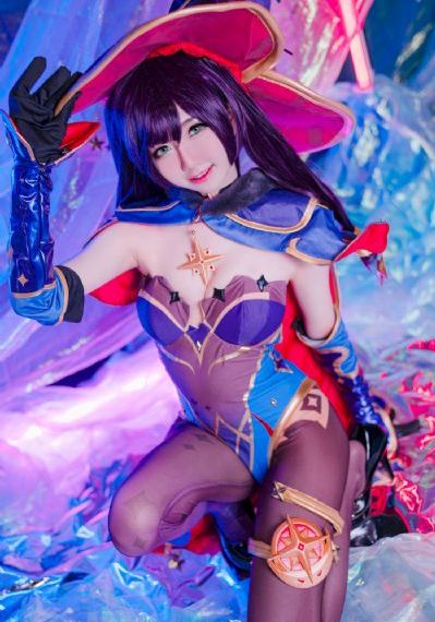 艳妇裸体下部欣赏-国产电影高清免费观看