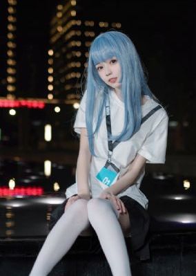 伸进内衣揉捏她的乳尖-原版加长免费观看字幕