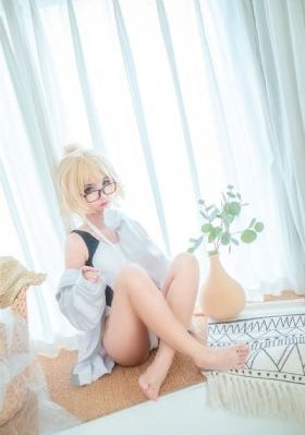 白丝旗袍老师撑开双腿让我玩-蓝光高清神马影院在线