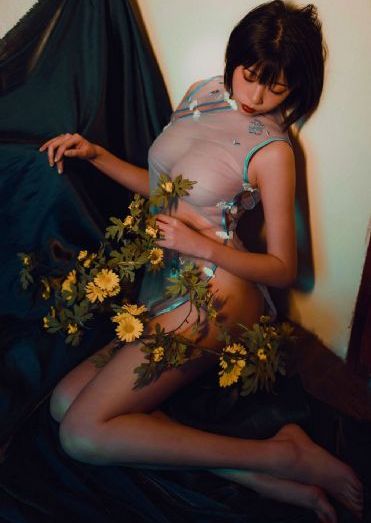 两男一女h揉捏娇喘乳-免费首播老版国语字幕