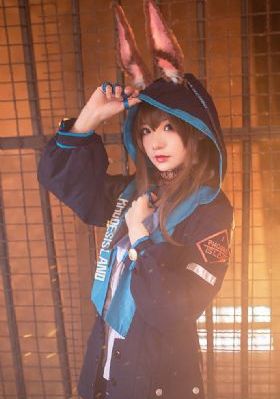 亚洲中文字幕熟女a∨-未删减版免费正片国语