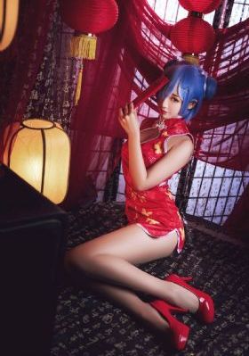 中文字幕无码人妻丝袜-首映国语版全集