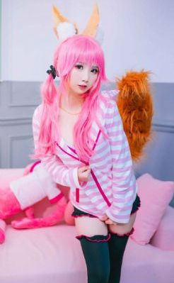 日韩极品一区二区三区-电影完整版手机在线看